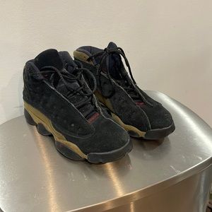 JORDANS SIZE 6y kids